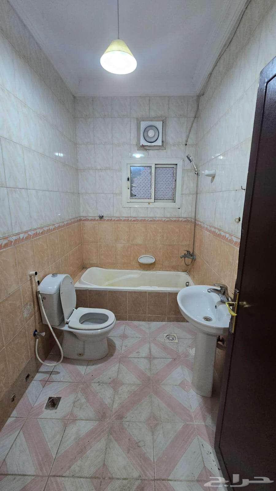 شقة 2 غرف في الصفا 4