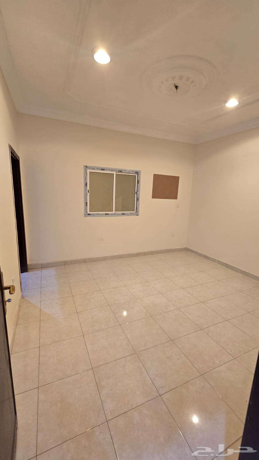 شقة 2 غرف في الصفا 6