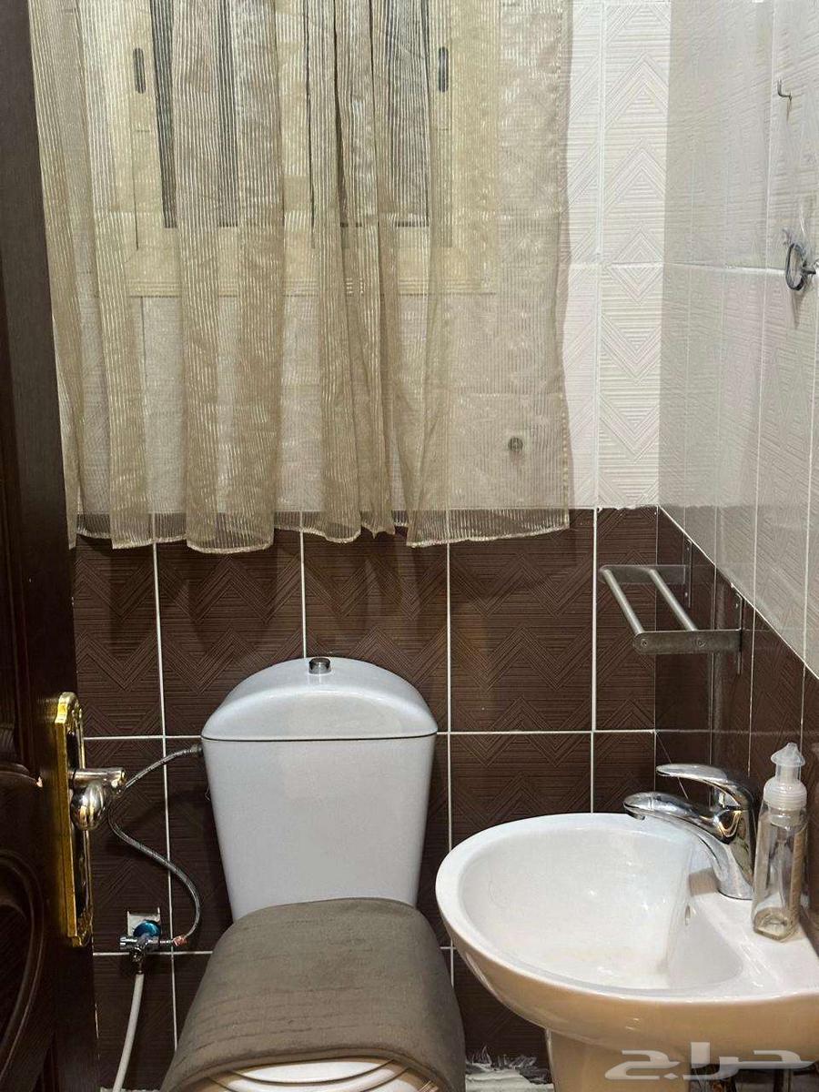 شقة 4 غرف في المروة 5