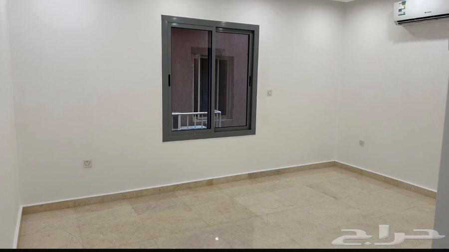 شقة 5 غرف في السلامة 7