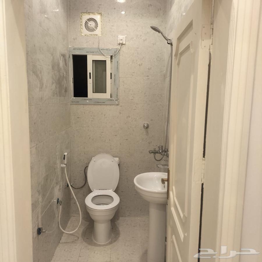 فيلا 3 غرف في الياقوت 5