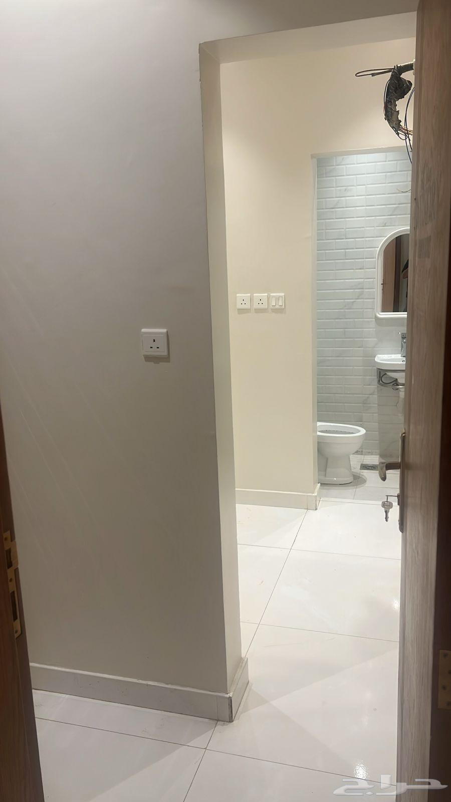 شقة 5 غرف في مشرفة 6