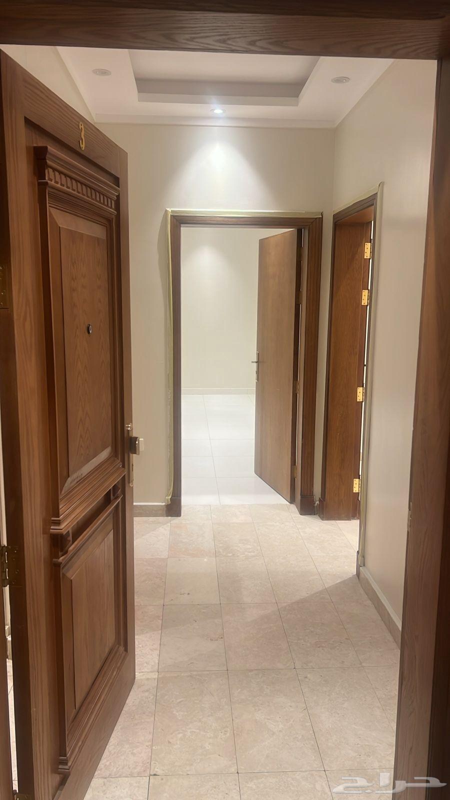 شقة 5 غرف في مشرفة 10