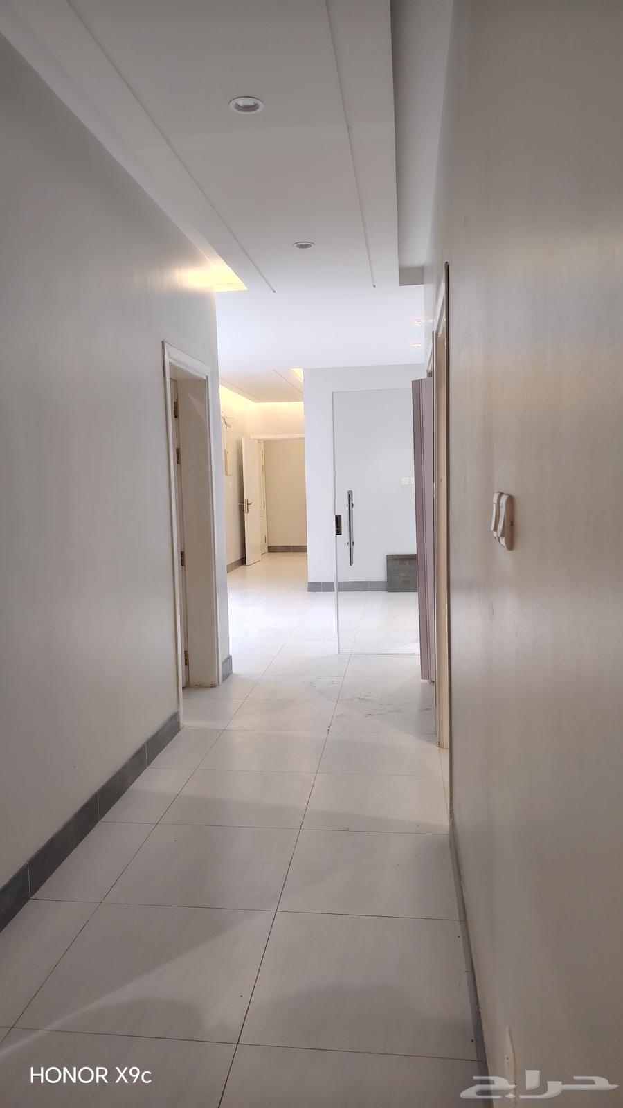 شقة 6 غرف في الحمدانية 21