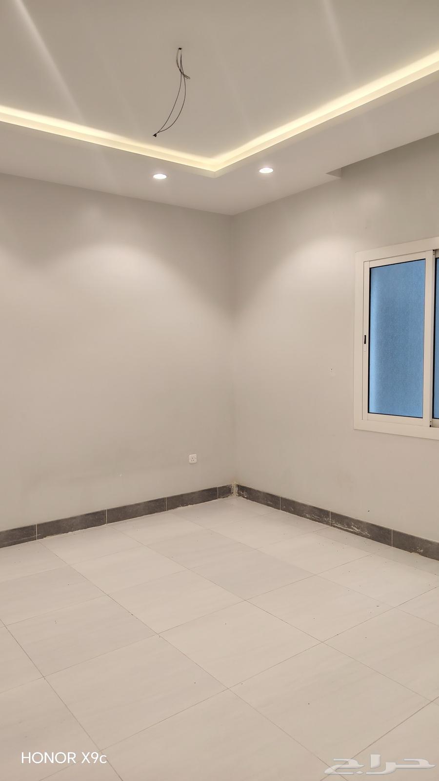 شقة 6 غرف في الحمدانية 23