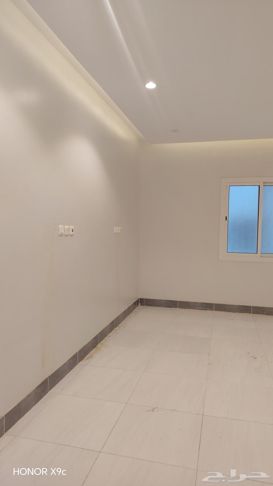 شقة 6 غرف في الحمدانية 25