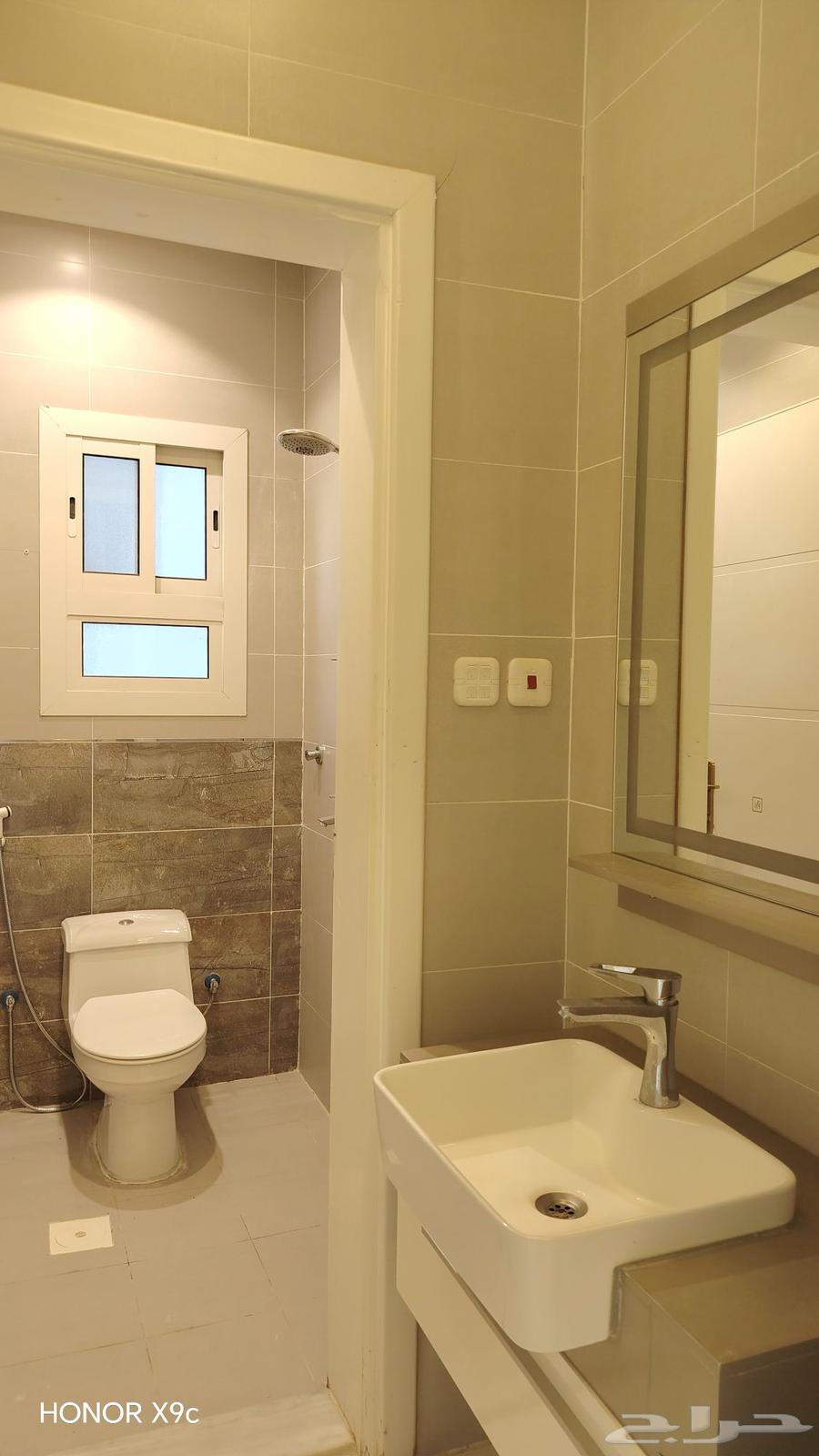 شقة 6 غرف في الحمدانية 5