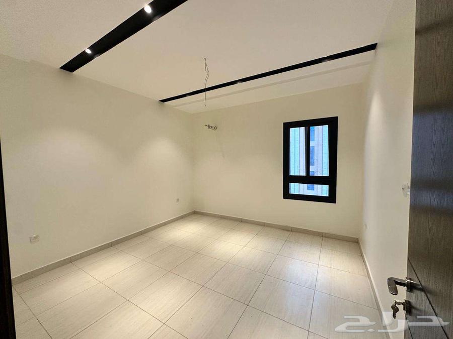 شقة 4 غرف في المروة 2