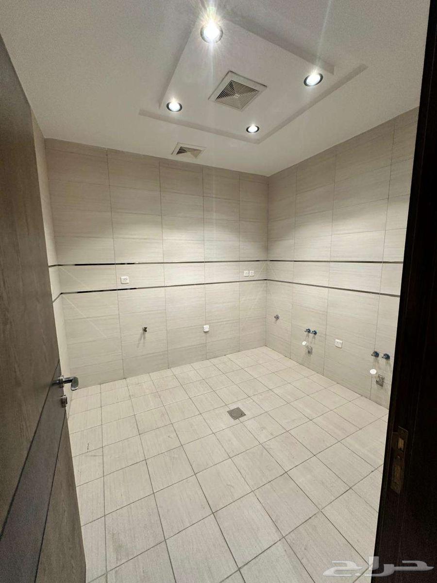 شقة 4 غرف في المروة 6