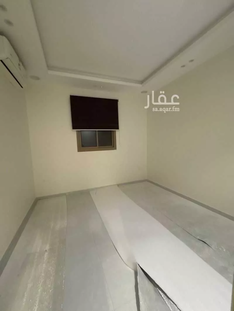 شقة 3 غرف في الملقا 10