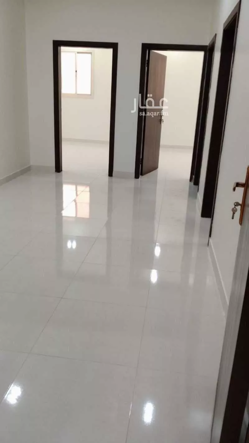 شقة 4 غرف في الفروسية 2