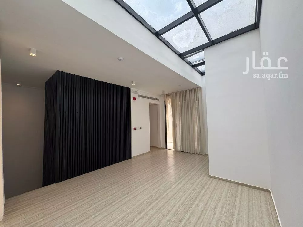 فيلا 3 غرف في العارض 17