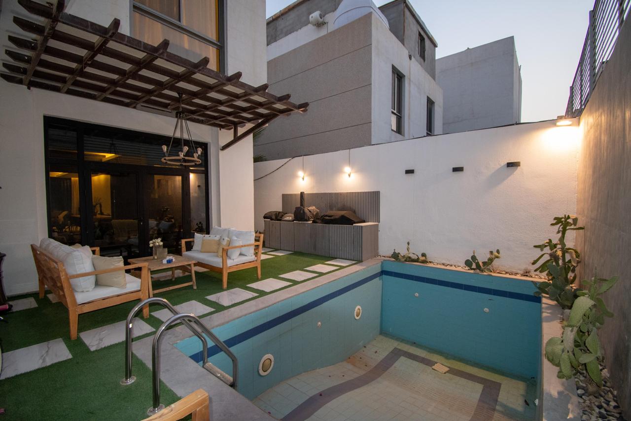 فيلا 4 غرف في الياسمين 33