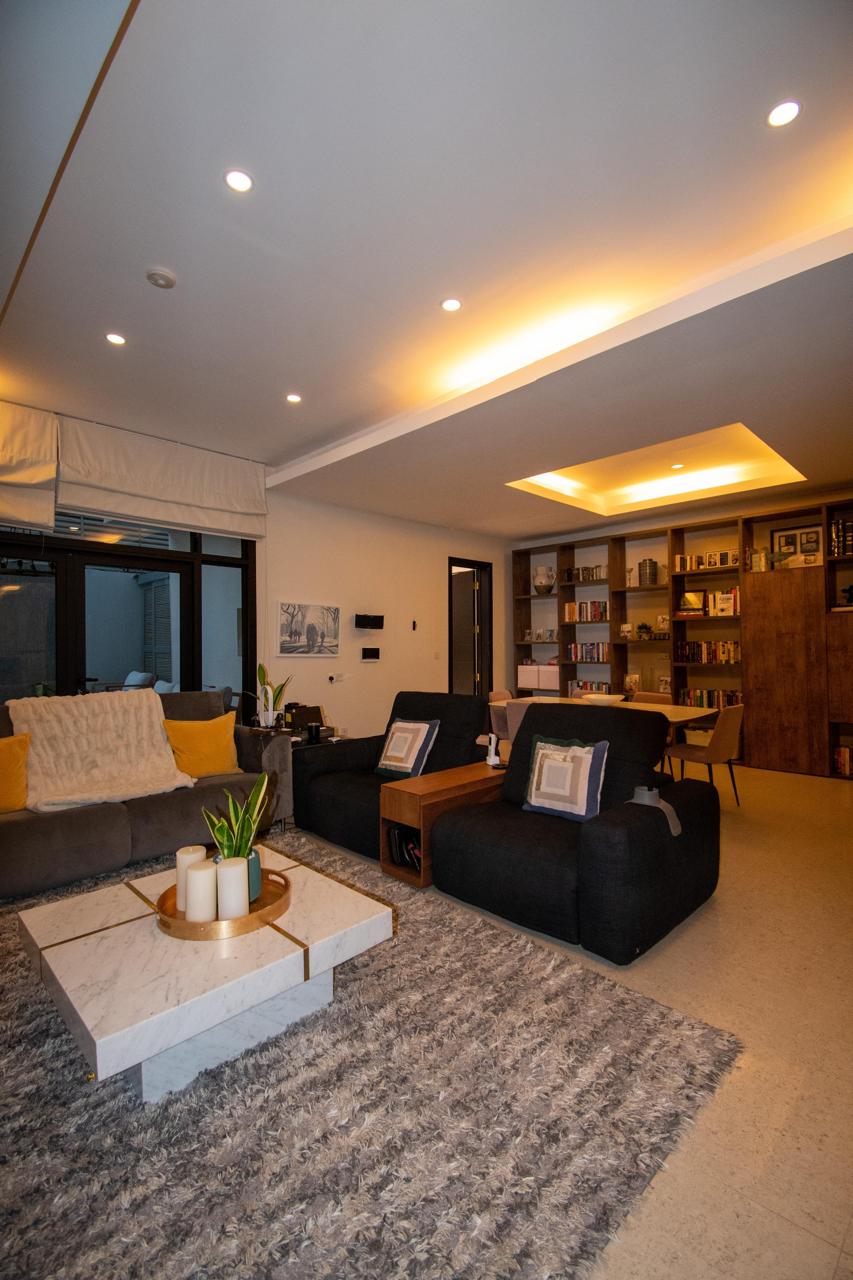 فيلا 4 غرف في الياسمين 7