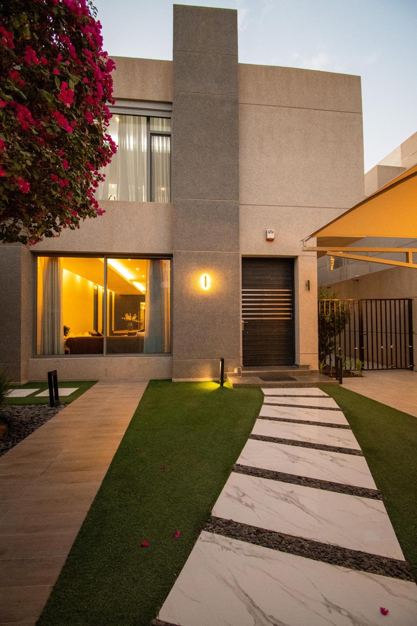 فيلا 4 غرف في الياسمين 8