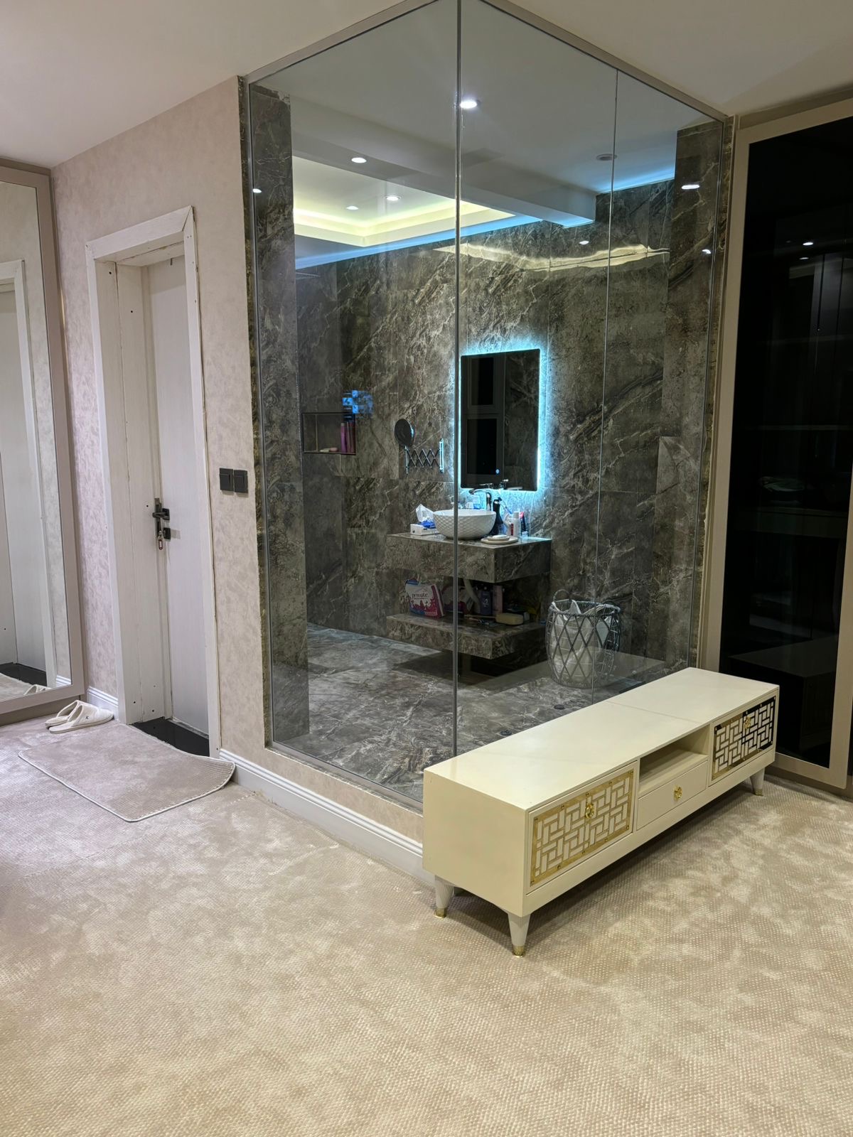 فيلا  في النرجس 2