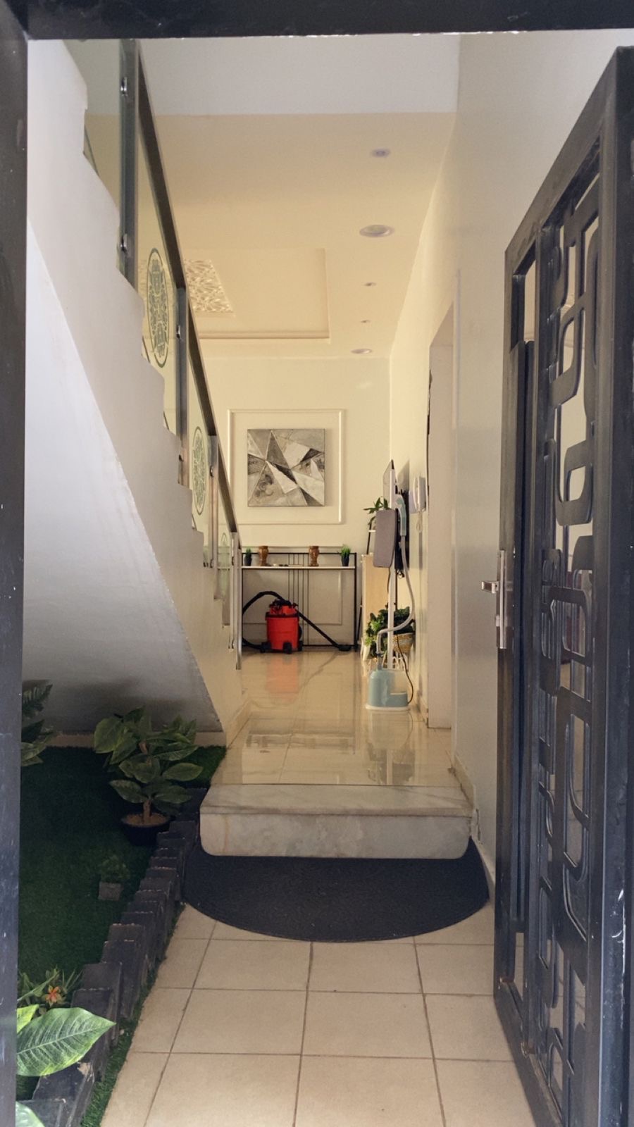 فيلا  في العزيزية 9