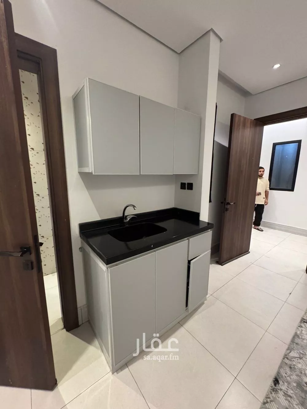 شقة 1 غرف في المونسية 19