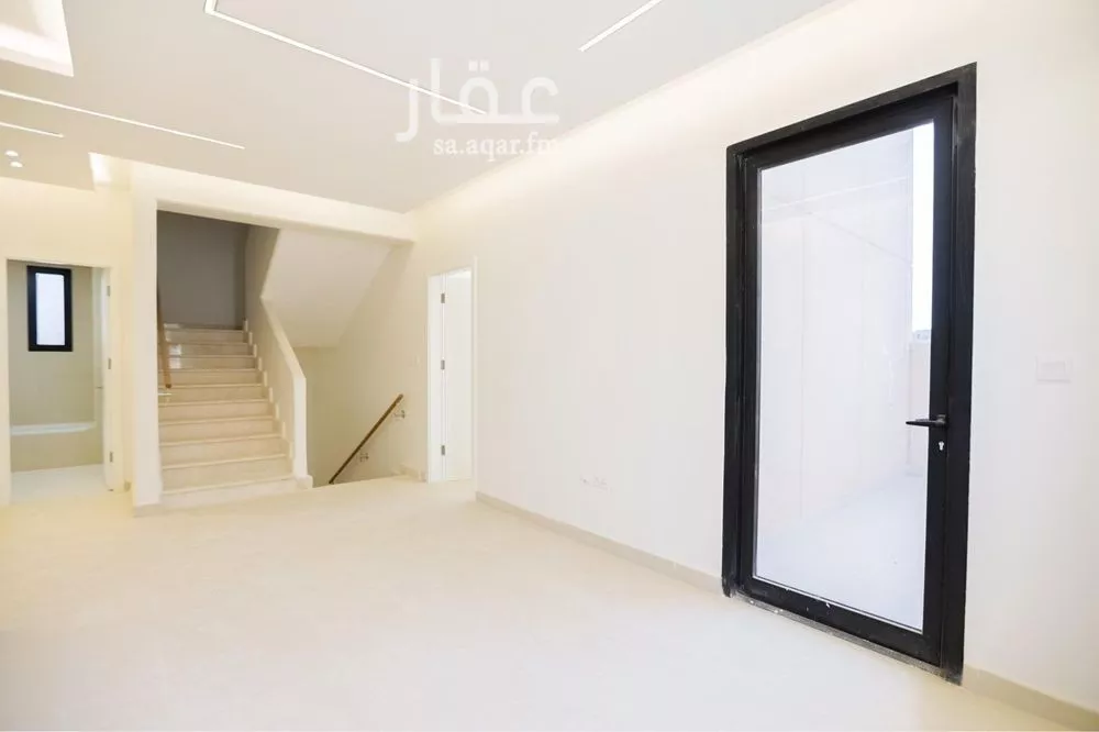 فيلا 5 غرف في المونسية 16