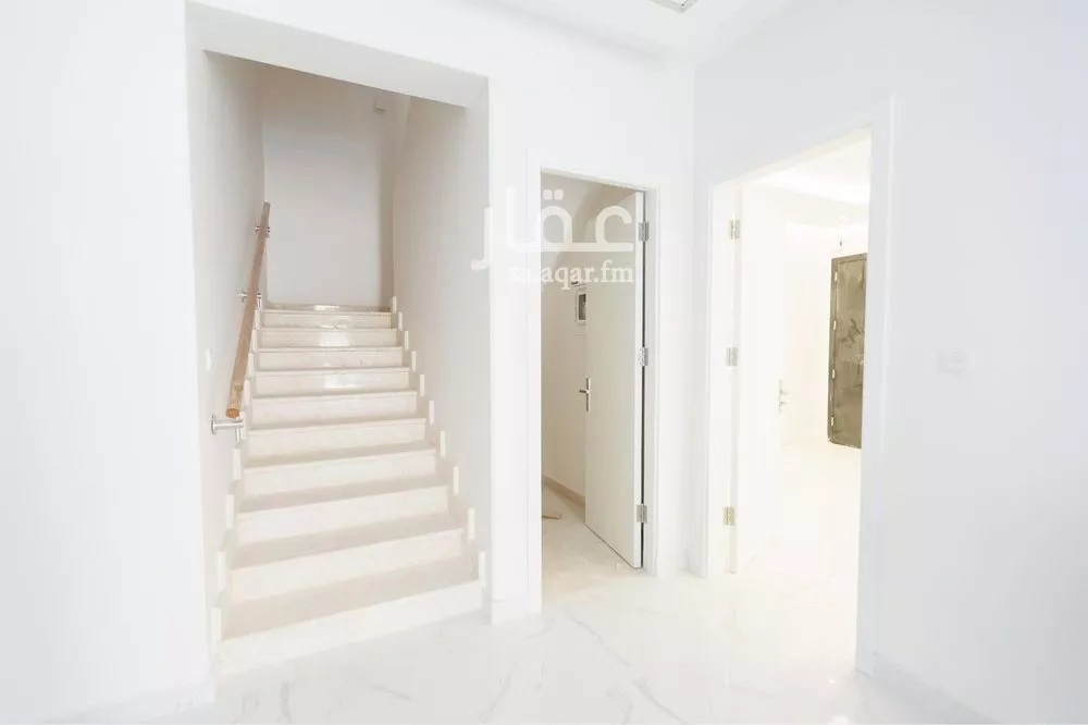 فيلا 5 غرف في المونسية 9