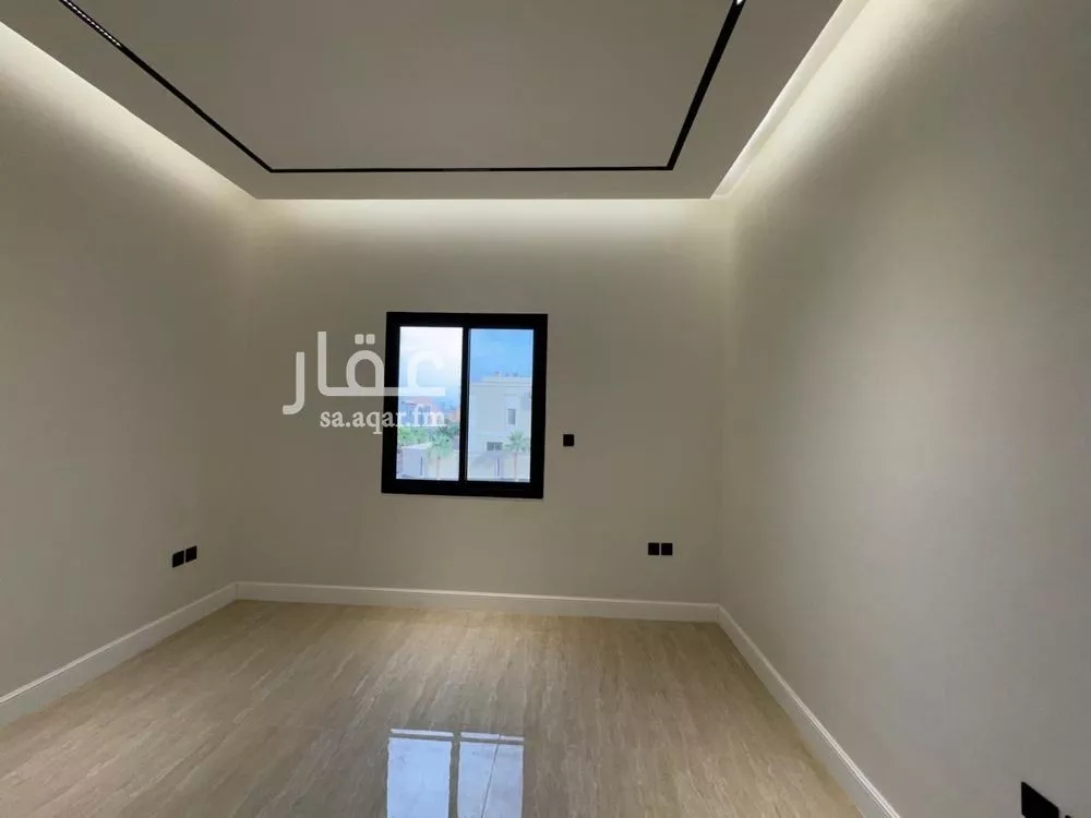 5 bedroom villa in Al Malqa 5