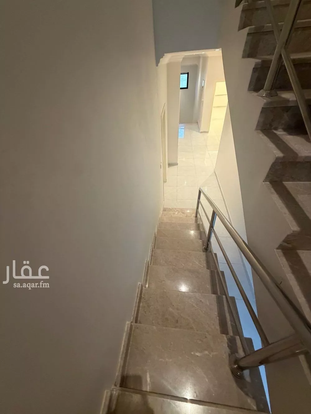 فيلا 5 غرف في الروضة 16