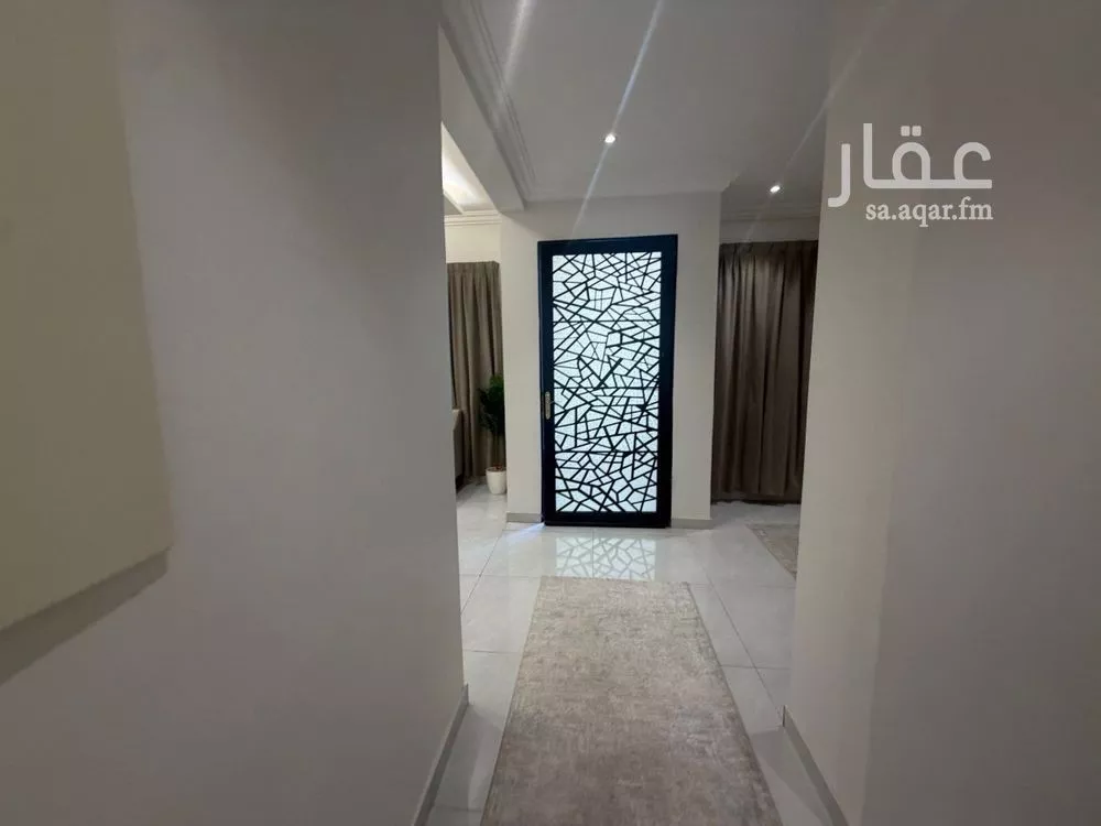 فيلا 5 غرف في الروضة 28