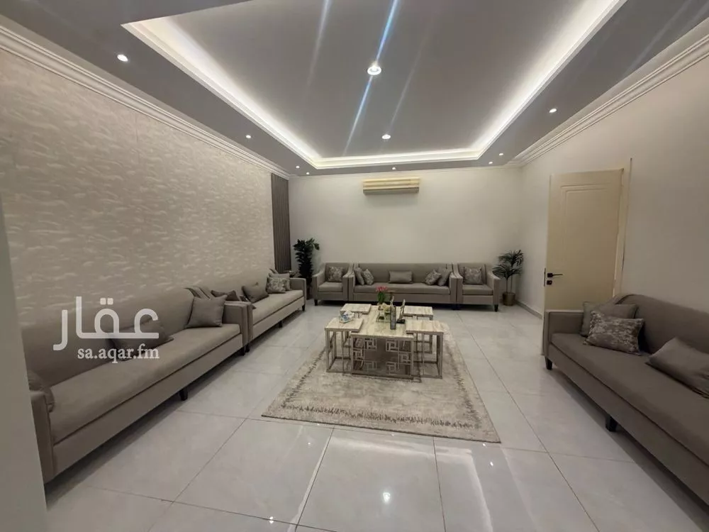 فيلا 5 غرف في الروضة 5