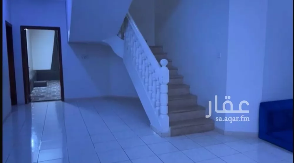 فيلا 7 غرف في عرقة 7