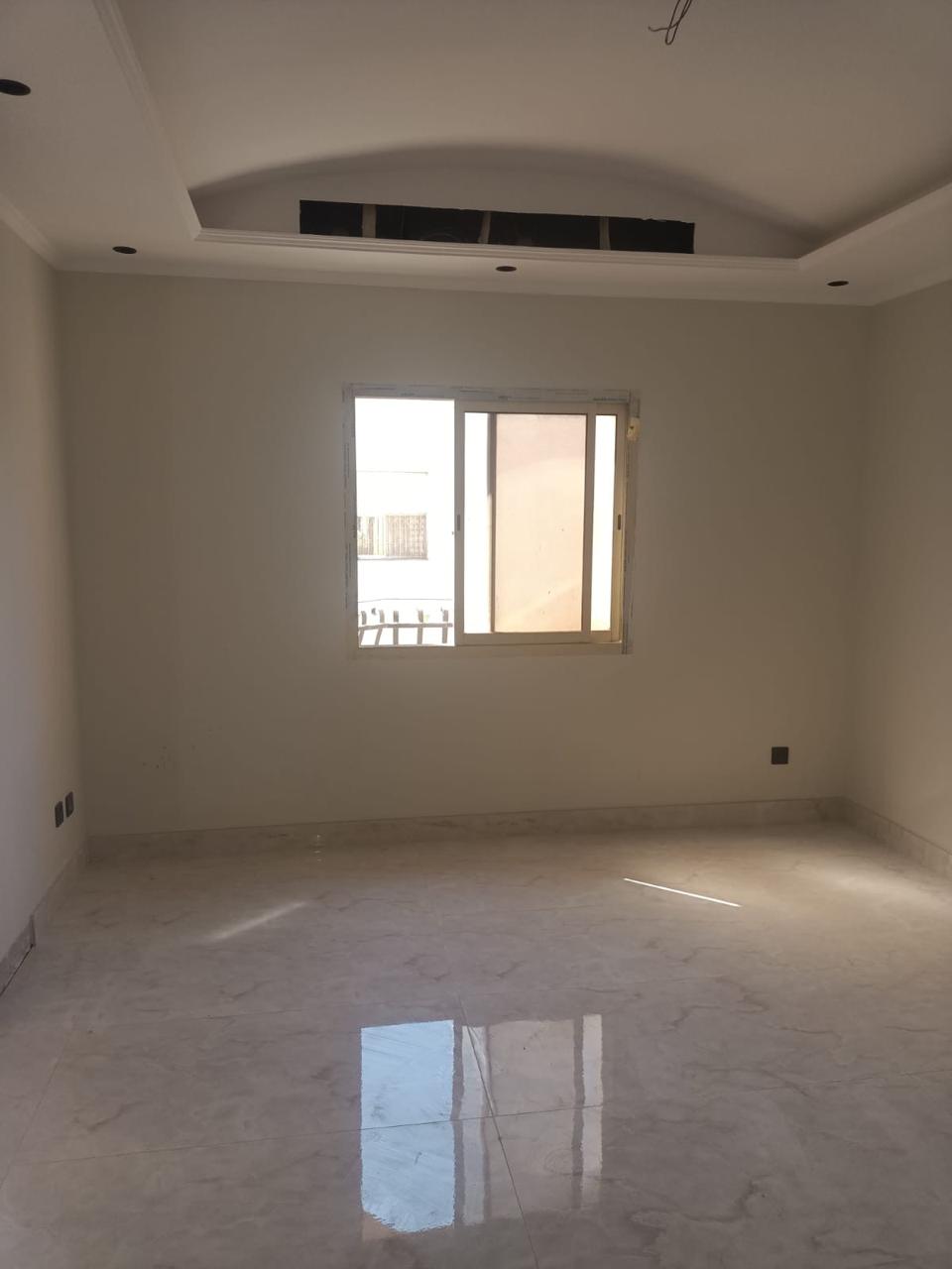 apartment in King Abdul Aziz 9