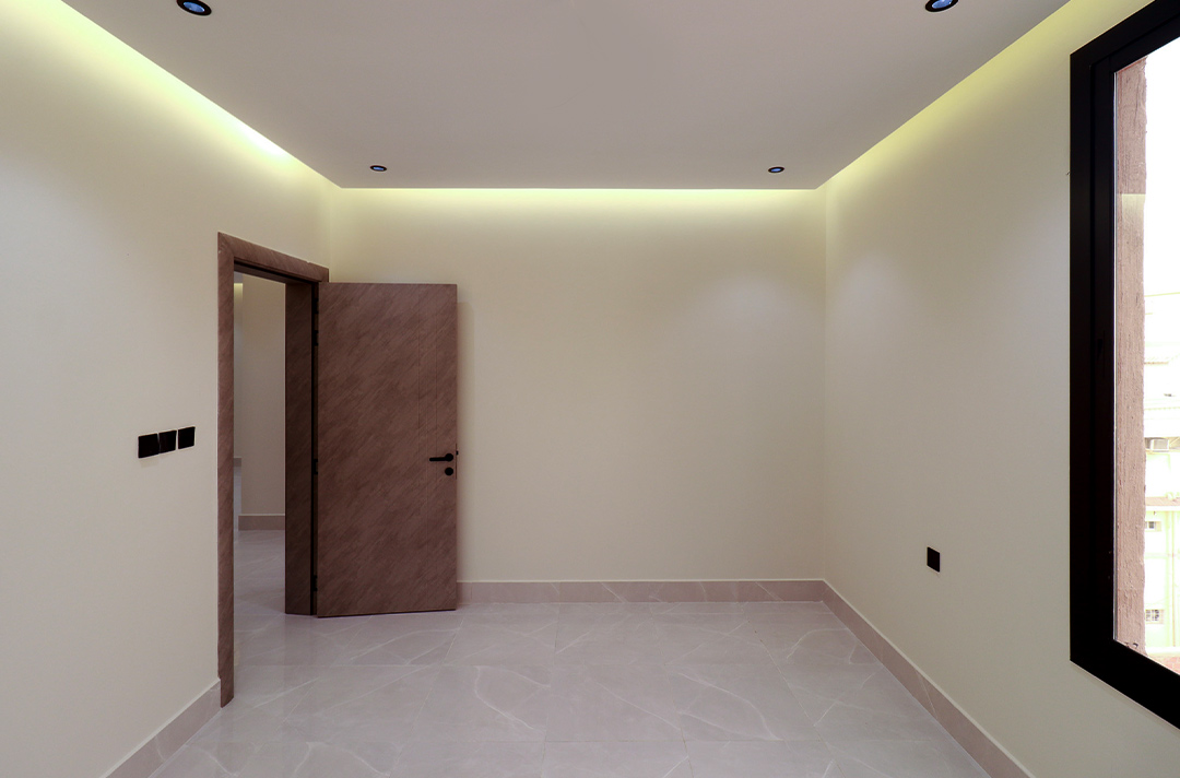 شقة  في السلامة 13