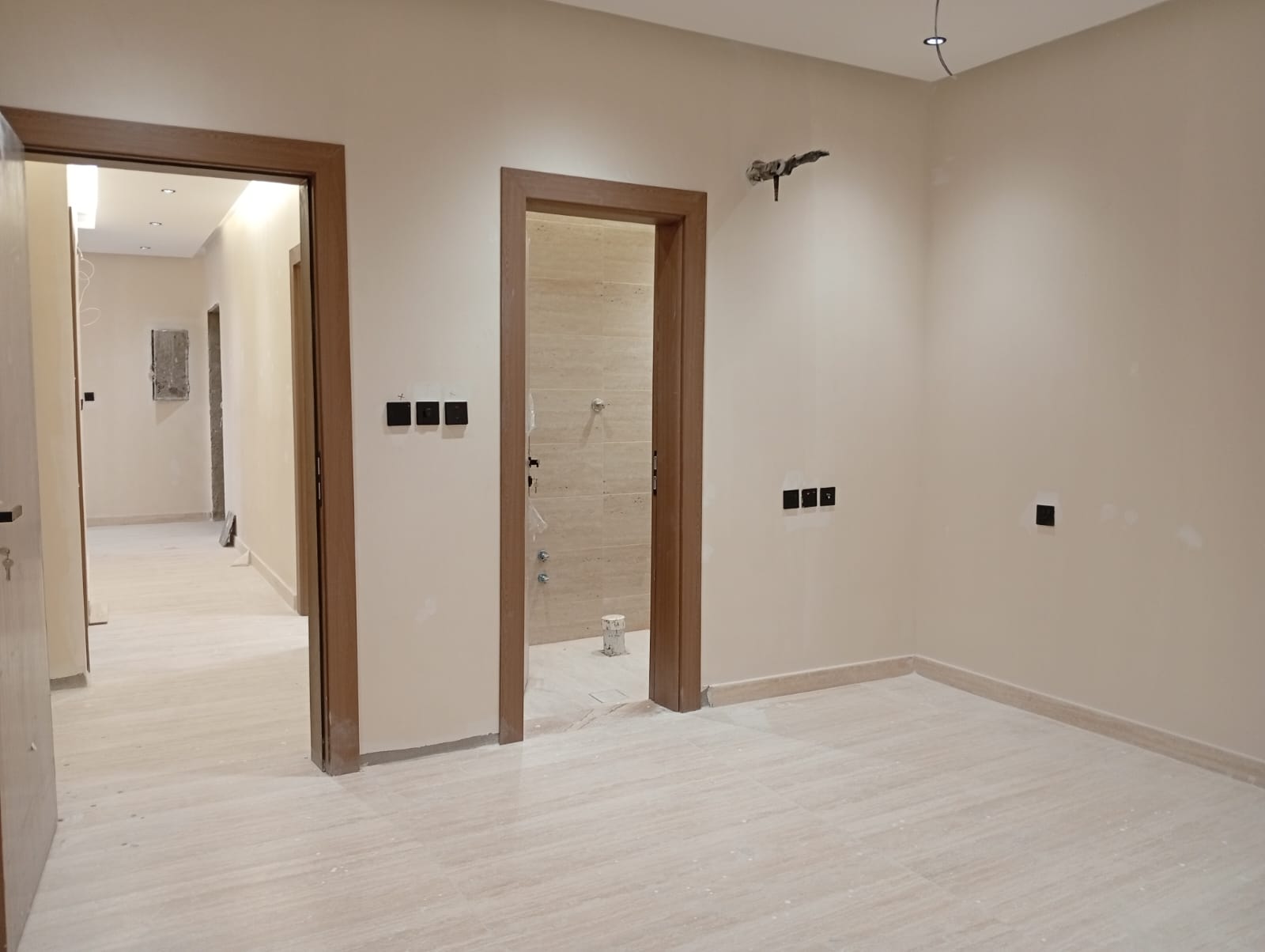 شقة  في النعيم 3