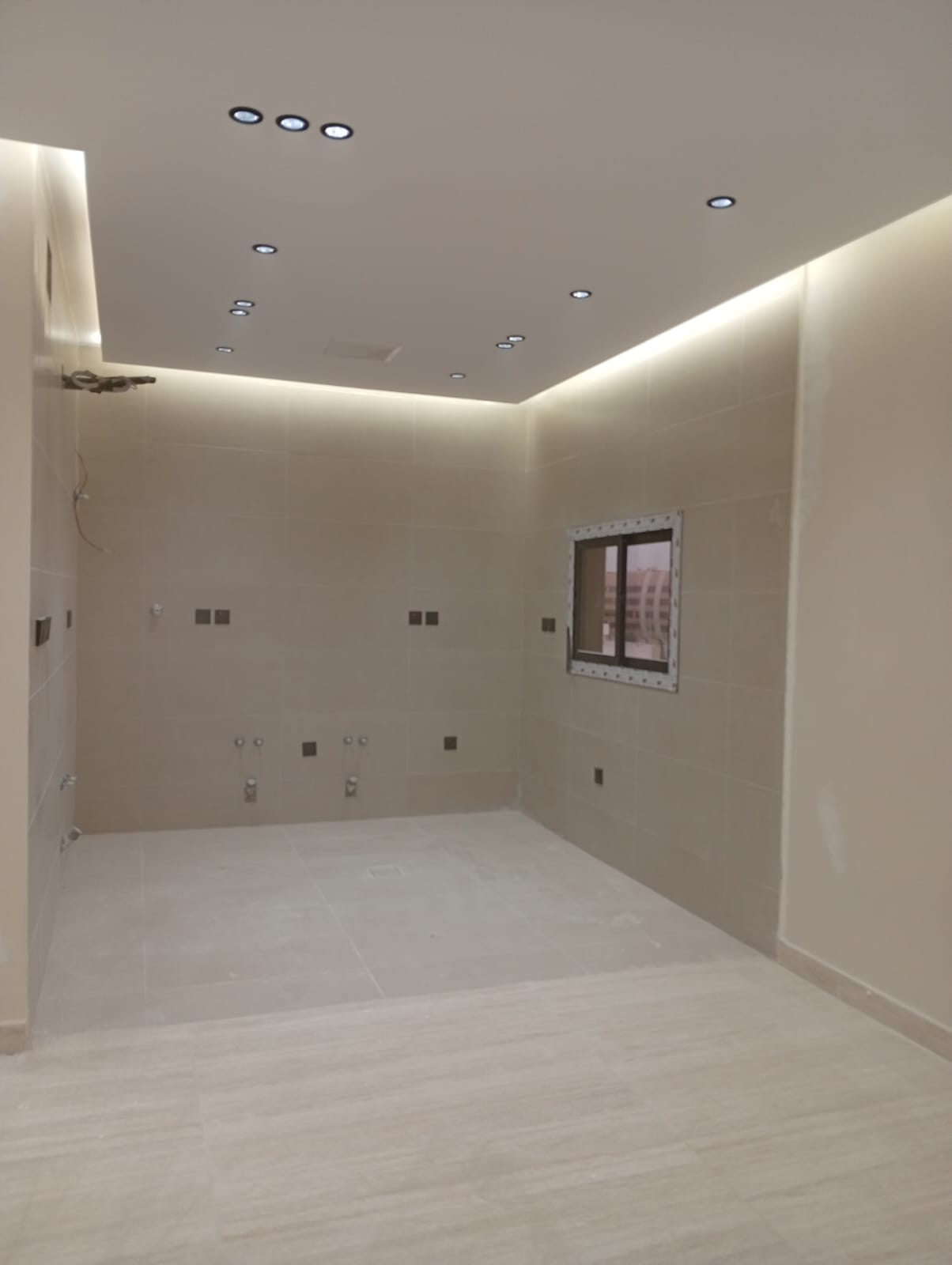 شقة  في النعيم 6