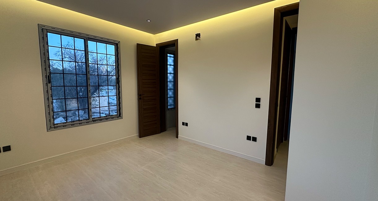 شقة  في الفيحاء 18