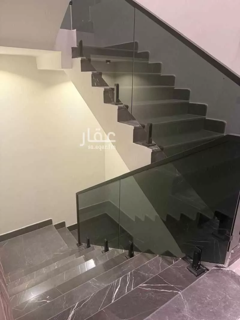 فيلا 4 غرف في الرمال 6