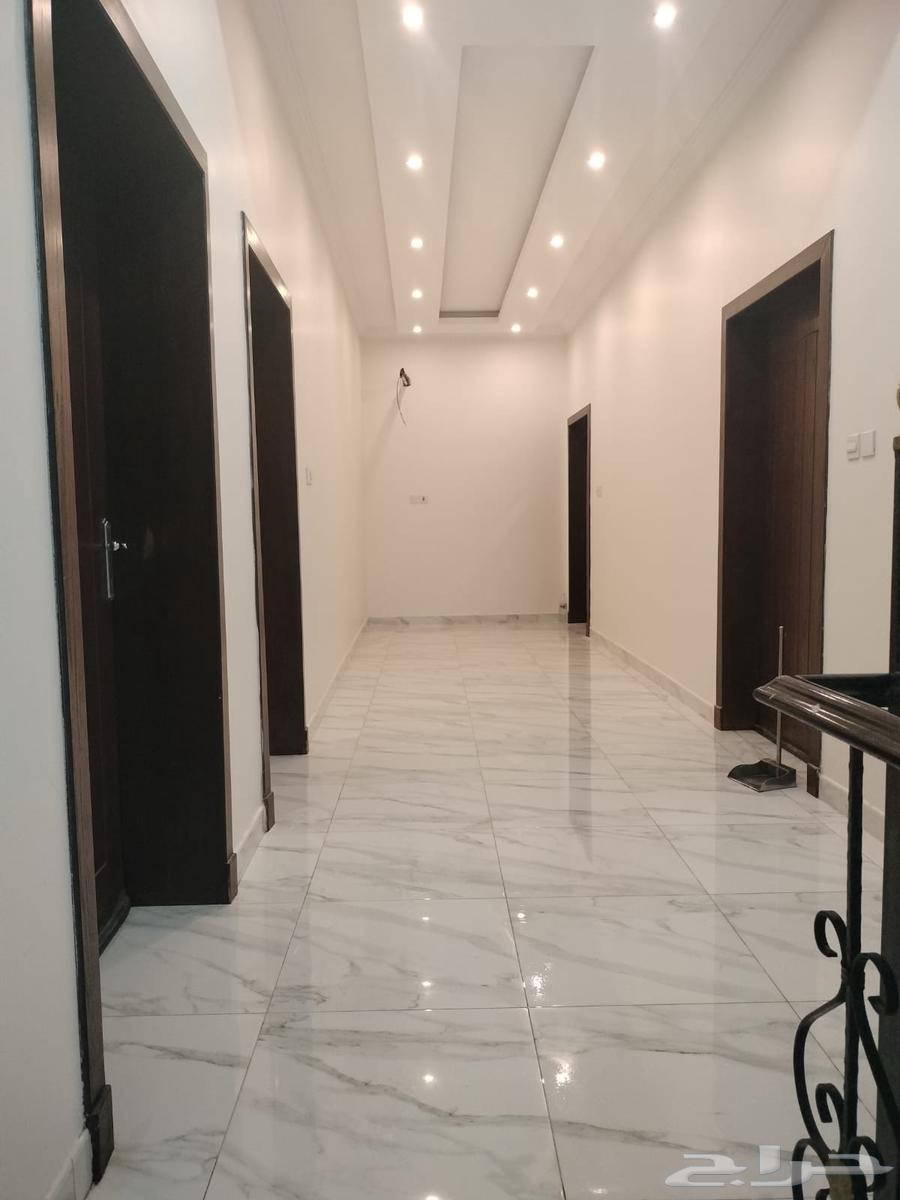 شقة 4 غرف في النايفية 7