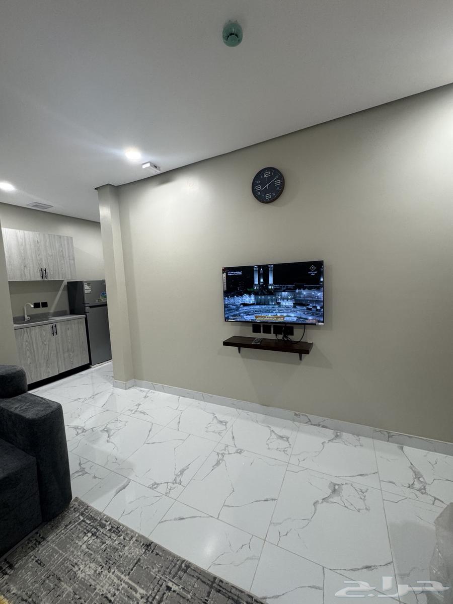 شقة 32 غرف في القادسية 16