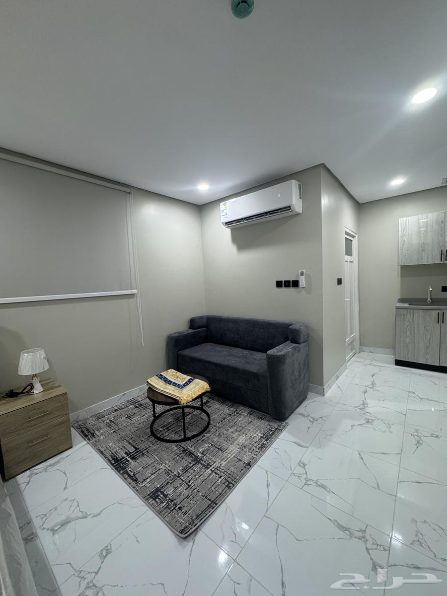 شقة 32 غرف في القادسية 7