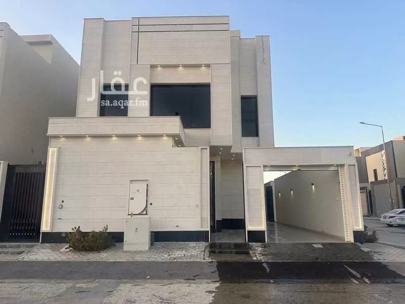 6 bedroom villa in Al Rimal 2