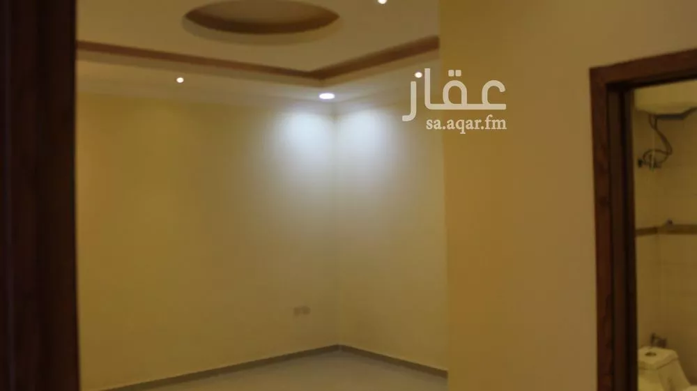 فيلا 3 غرف في العليا 7