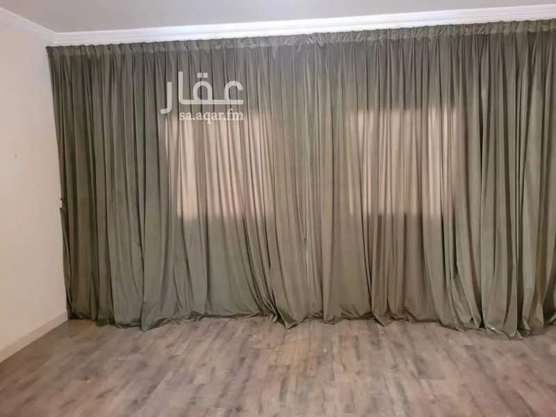 فيلا 4 غرف في النرجس 3