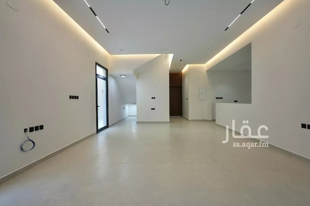 فيلا 7 غرف في الرمال 6