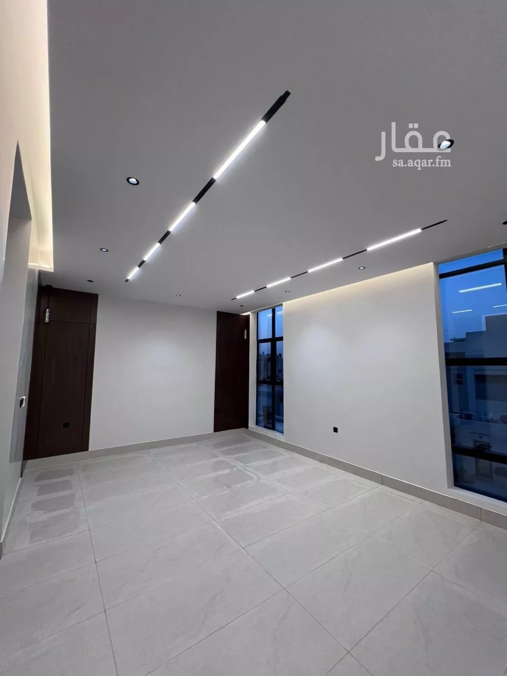 فيلا 6 غرف في النرجس 13