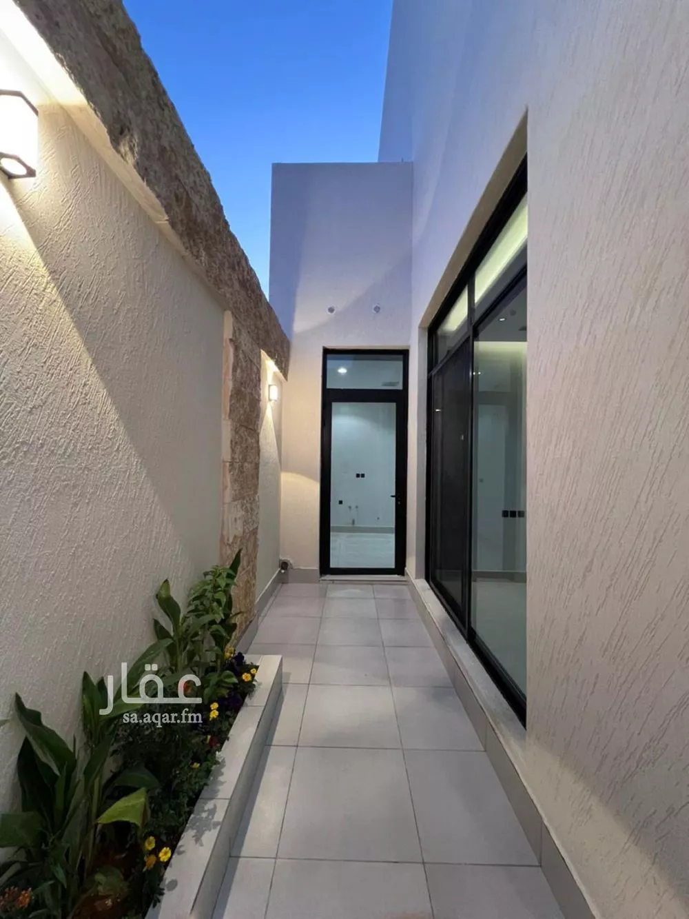 فيلا 6 غرف في النرجس 21