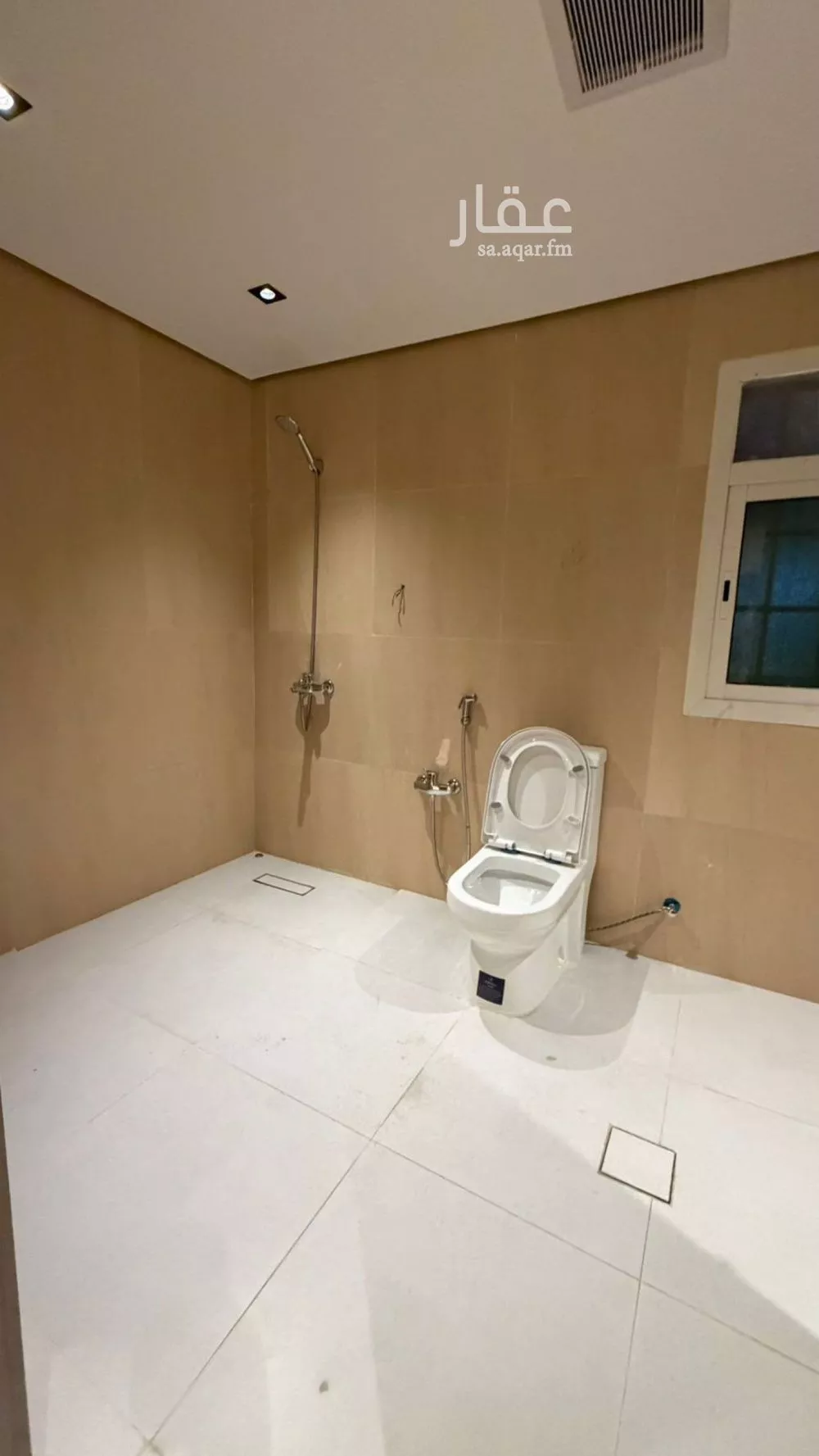 شقة 1 غرف في السعادة 4