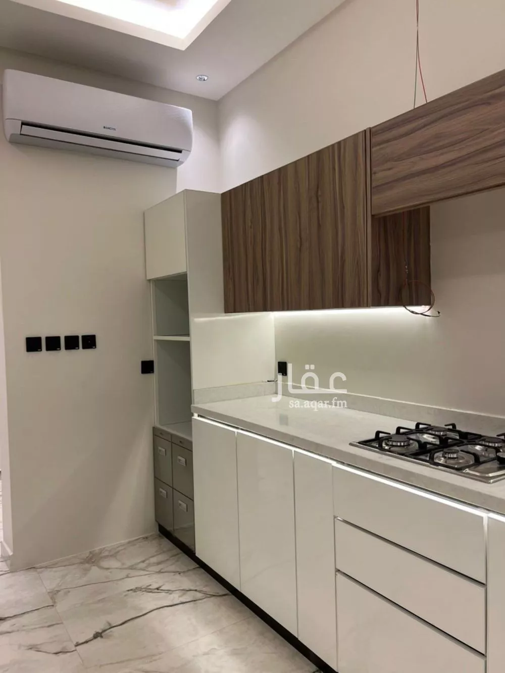 شقة 3 غرف في العارض 7