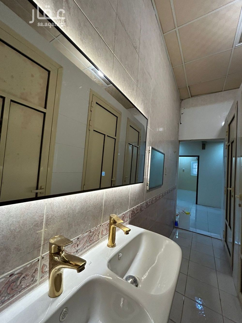 8 bedroom building in Ibn Khaldun, Eastern Province 4