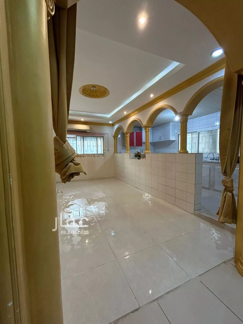 عمارة 325 م² في ابن خلدون 6