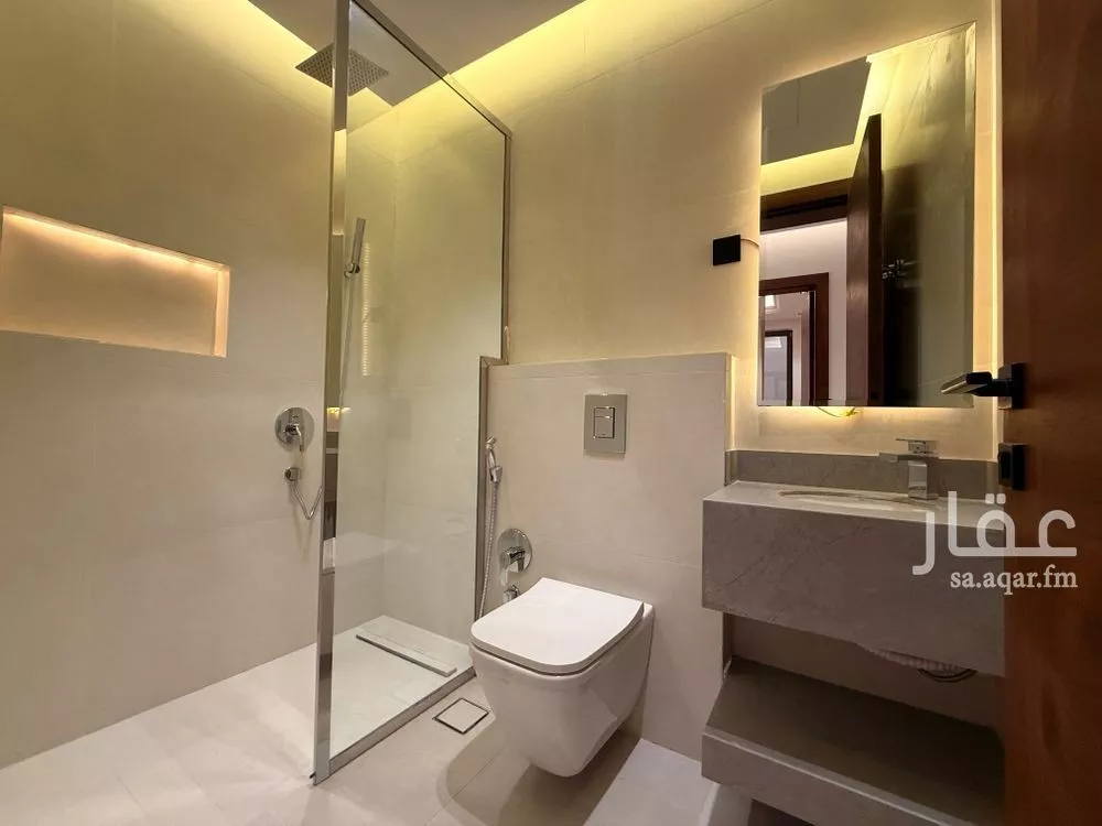 فيلا 3 غرف في الملقا 16