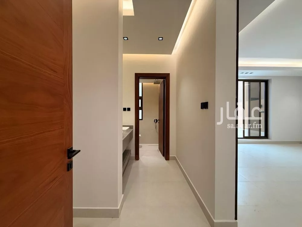 فيلا 3 غرف في الملقا 24